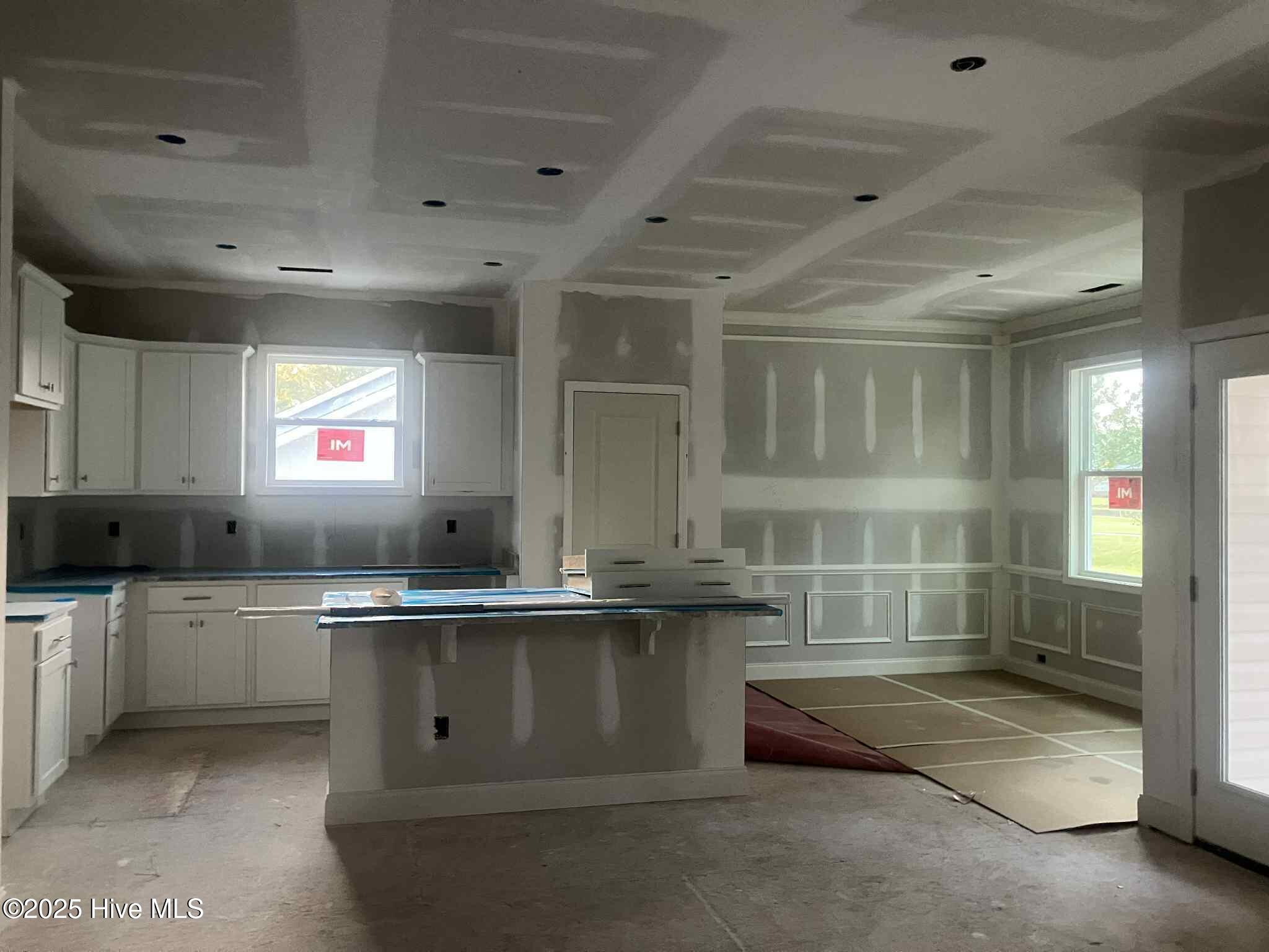 5717 Sloop Court New Bern, NC 28560 - Photo 2 of 24 15e7fd57-0b14-41b2-a94e-c82144cfbf07