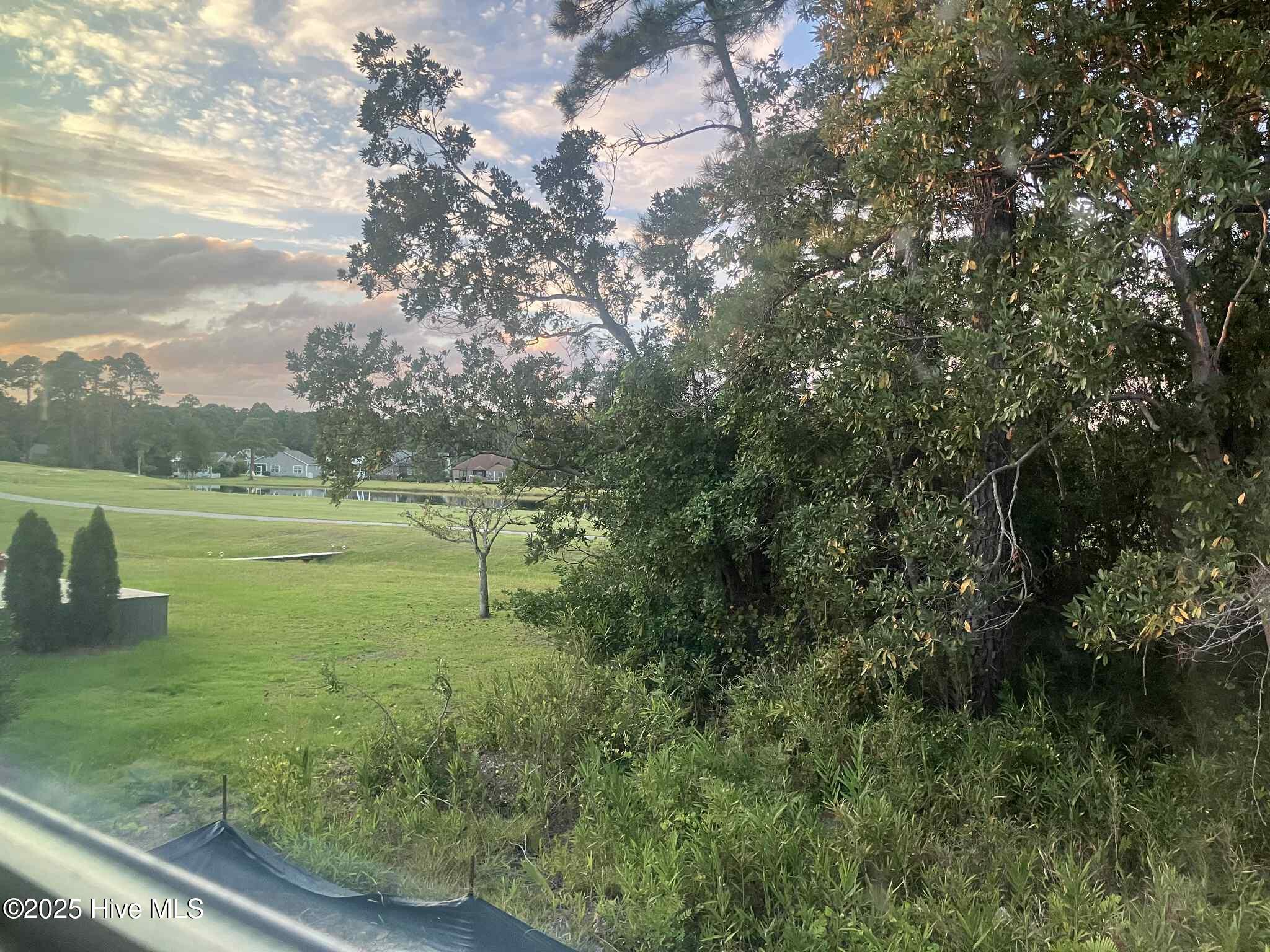 5717 Sloop Court New Bern, NC 28560 - Photo 5 of 24 c351f5c3-d5ba-4949-b546-9f69936cb7a4