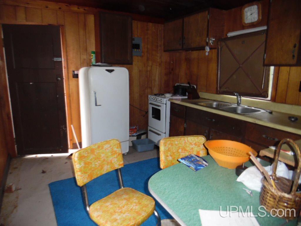 937 North Sunset Road Wetmore, MI 49895 - Photo 6 of 18 Gallery Image 6