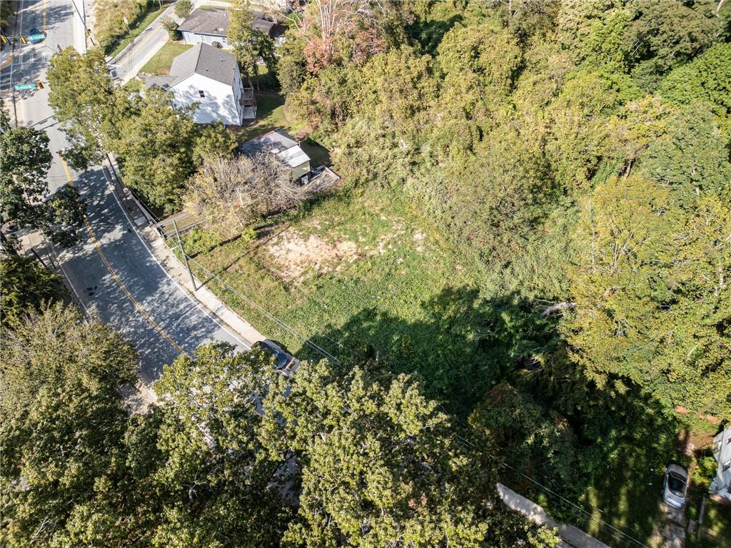 889 Hollywood Road Northwest Atlanta, GA 30318 - Photo 6 of 27