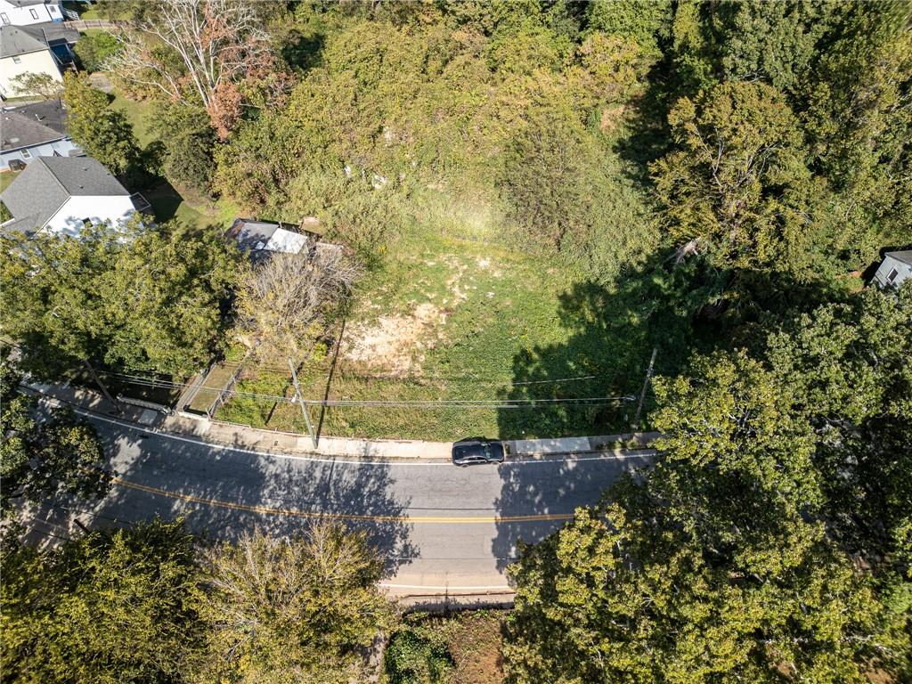 889 Hollywood Road Northwest Atlanta, GA 30318 - Photo 7 of 27