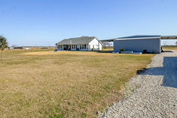 $649,000 | 1108 County Road 475, Wharton, TX 77488