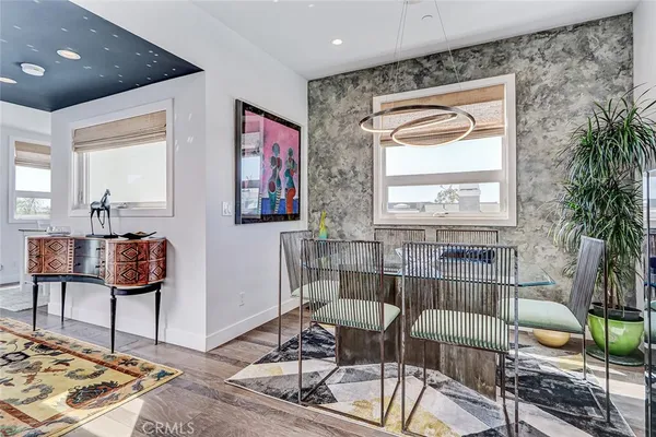 $3,095,000 | 1074 7th Street, Hermosa Beach, CA 90254