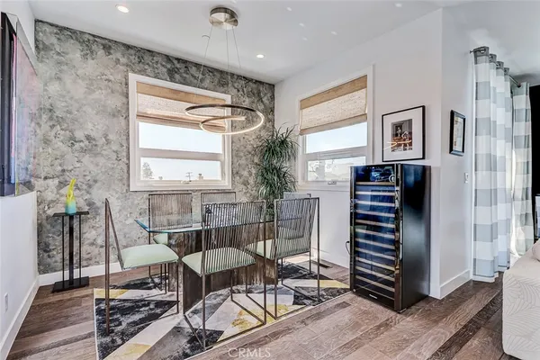 $3,095,000 | 1074 7th Street, Hermosa Beach, CA 90254