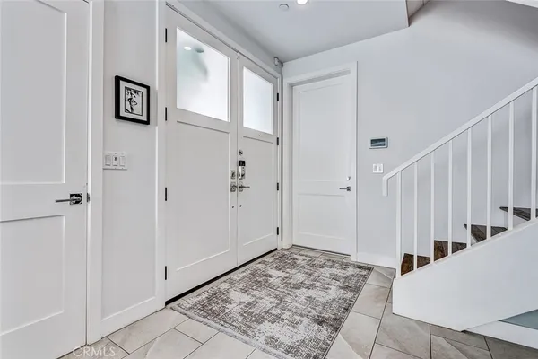 $3,095,000 | 1074 7th Street, Hermosa Beach, CA 90254