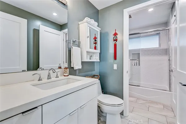 $3,095,000 | 1074 7th Street, Hermosa Beach, CA 90254