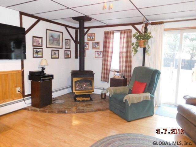 12 Stanton Road Coeymans, NY 12046 - Photo 9 of 25 Photo 9