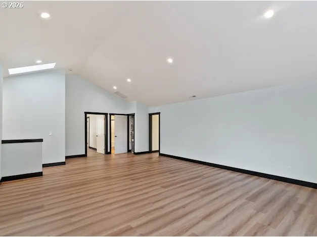 $750,000 | 550 Southeast 8th Avenue, Hillsboro, OR 97123