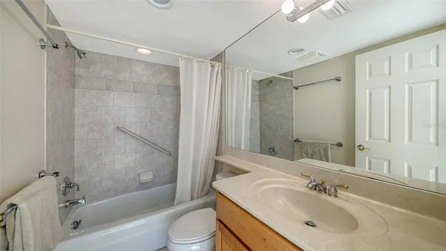 $1,375,000 | 5300 Ocean Boulevard, Unit 301, Sarasota, FL 34242