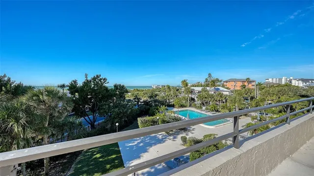 $1,375,000 | 5300 Ocean Boulevard, Unit 301, Sarasota, FL 34242