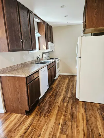 $215,000 | 1704 1st Avenue Southeast, Austin, MN 55912