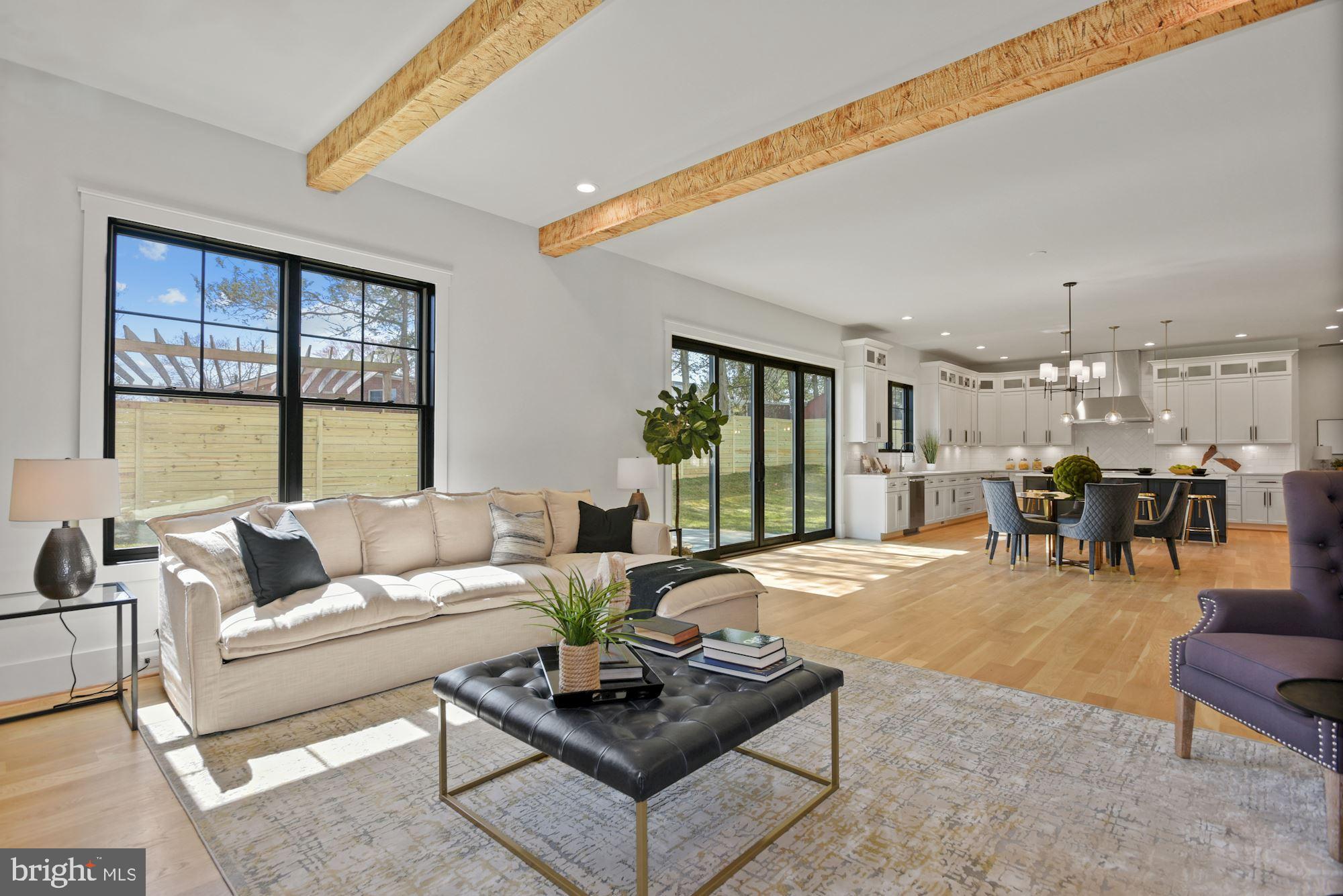 6709 Old Chesterbrook Road McLean, VA 22101 - Photo 11 of 45