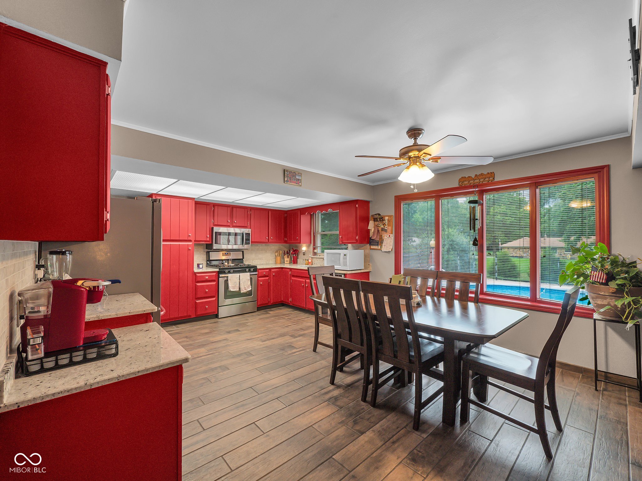 694 Valley Way Road Greenwood, IN 46142 - Photo 11 of 28 Gallery Image 11