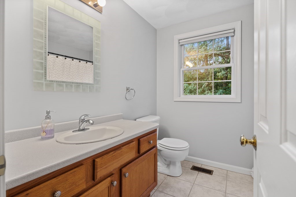 20 Oregon Road Tewksbury, MA 01876 - Photo 23 of 35 Gallery Image 23