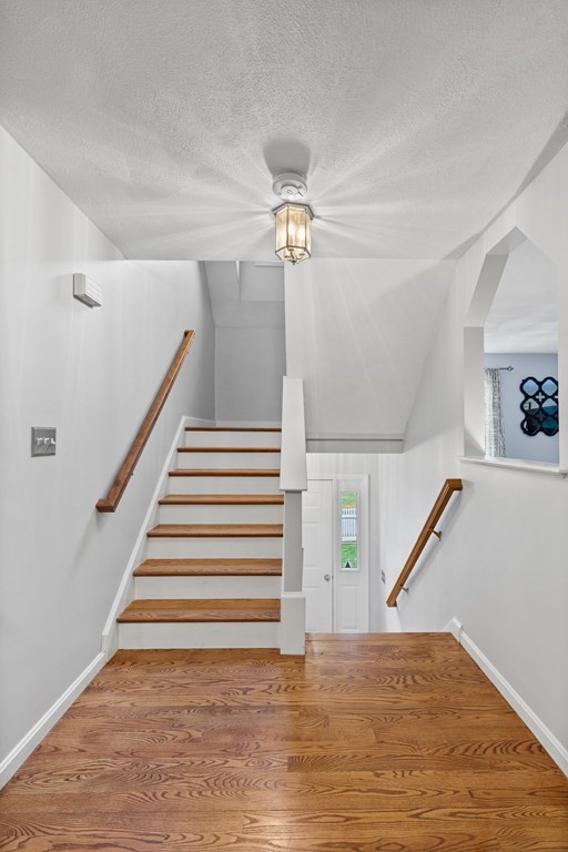 20 Oregon Road Tewksbury, MA 01876 - Photo 26 of 35 Gallery Image 26