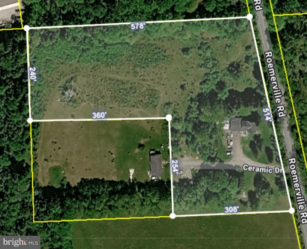 103 Ceramic Drive Newfoundland, PA 18445 - Photo 32 of 35 a view of a yard