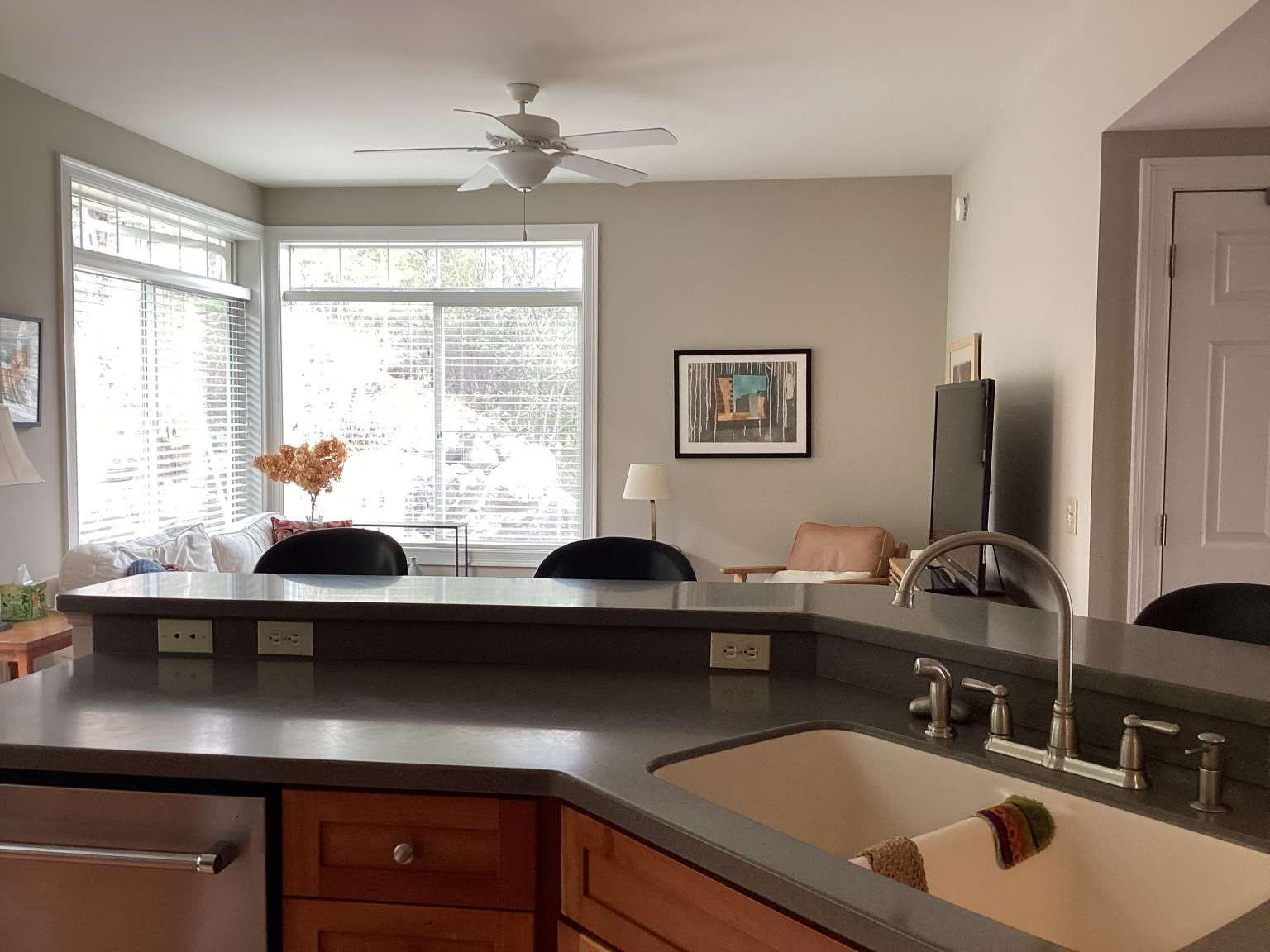 73 Park Road South Burlington, VT 05403 - Photo 18 of 20
