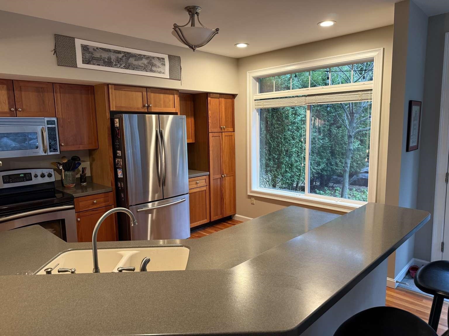 73 Park Road South Burlington, VT 05403 - Photo 6 of 20