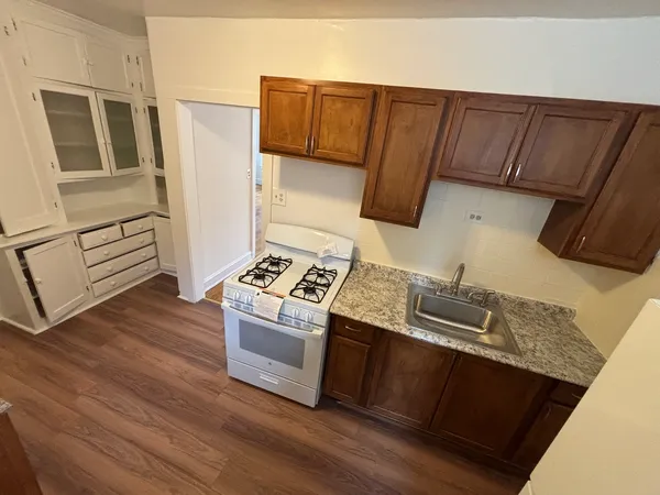 $1,450 | 2216 West Thome Avenue, Unit 3A, Chicago, IL 60659