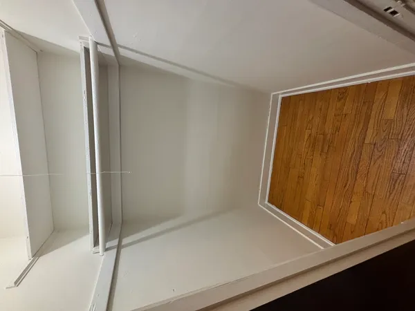 $1,450 | 2216 West Thome Avenue, Unit 3A, Chicago, IL 60659