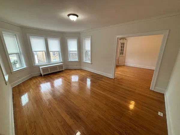 $1,450 | 2216 West Thome Avenue, Unit 3A, Chicago, IL 60659