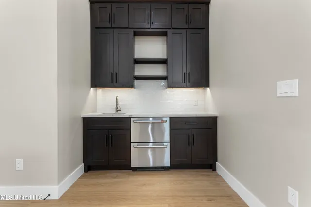 $1,580,000 | 1852 Beach Boulevard, Biloxi, MS 39531