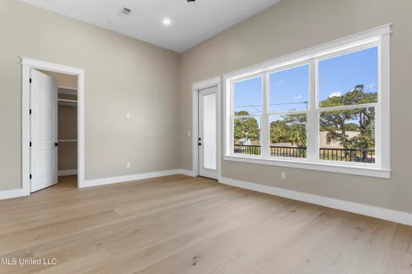 $1,580,000 | 1852 Beach Boulevard, Biloxi, MS 39531