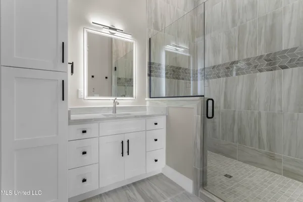 $1,580,000 | 1852 Beach Boulevard, Biloxi, MS 39531