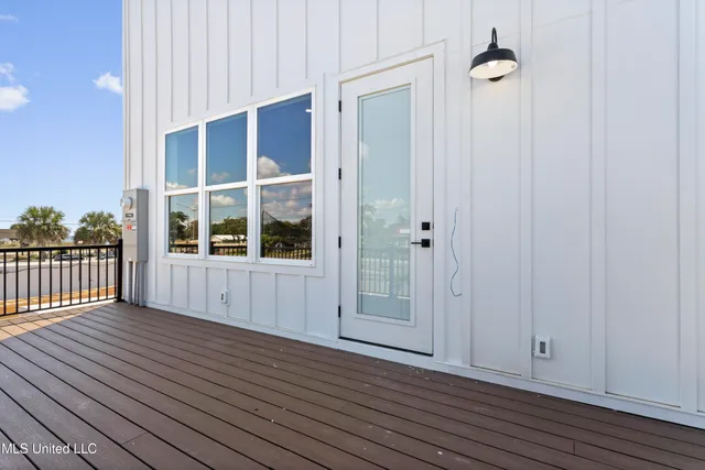 $1,580,000 | 1852 Beach Boulevard, Biloxi, MS 39531