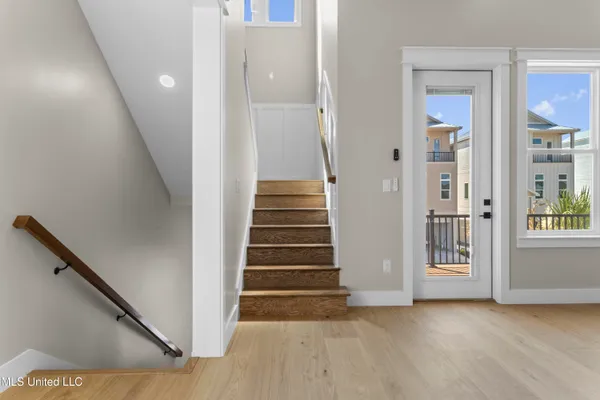 $1,580,000 | 1852 Beach Boulevard, Biloxi, MS 39531