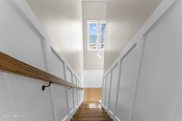 $1,580,000 | 1852 Beach Boulevard, Biloxi, MS 39531