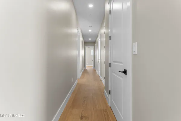 $1,580,000 | 1852 Beach Boulevard, Biloxi, MS 39531