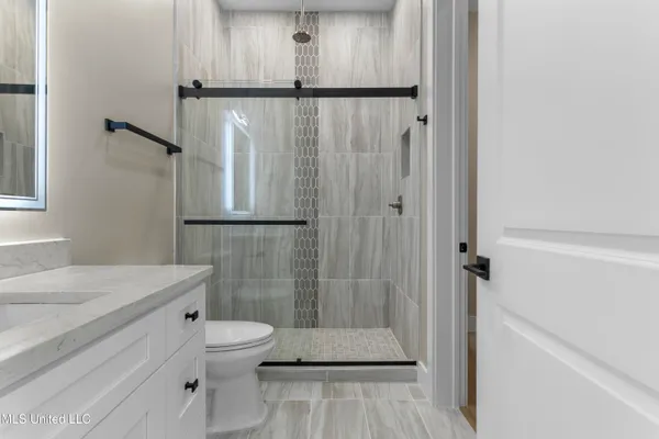 $1,580,000 | 1852 Beach Boulevard, Biloxi, MS 39531