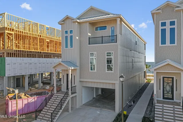 $1,580,000 | 1852 Beach Boulevard, Biloxi, MS 39531