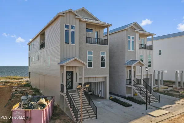 $1,580,000 | 1852 Beach Boulevard, Biloxi, MS 39531