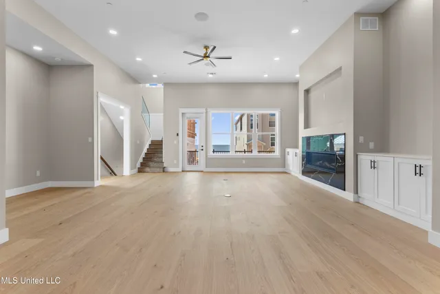 $1,580,000 | 1852 Beach Boulevard, Biloxi, MS 39531