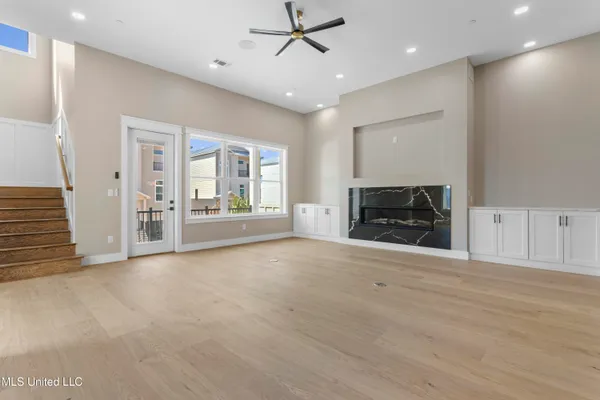 $1,580,000 | 1852 Beach Boulevard, Biloxi, MS 39531