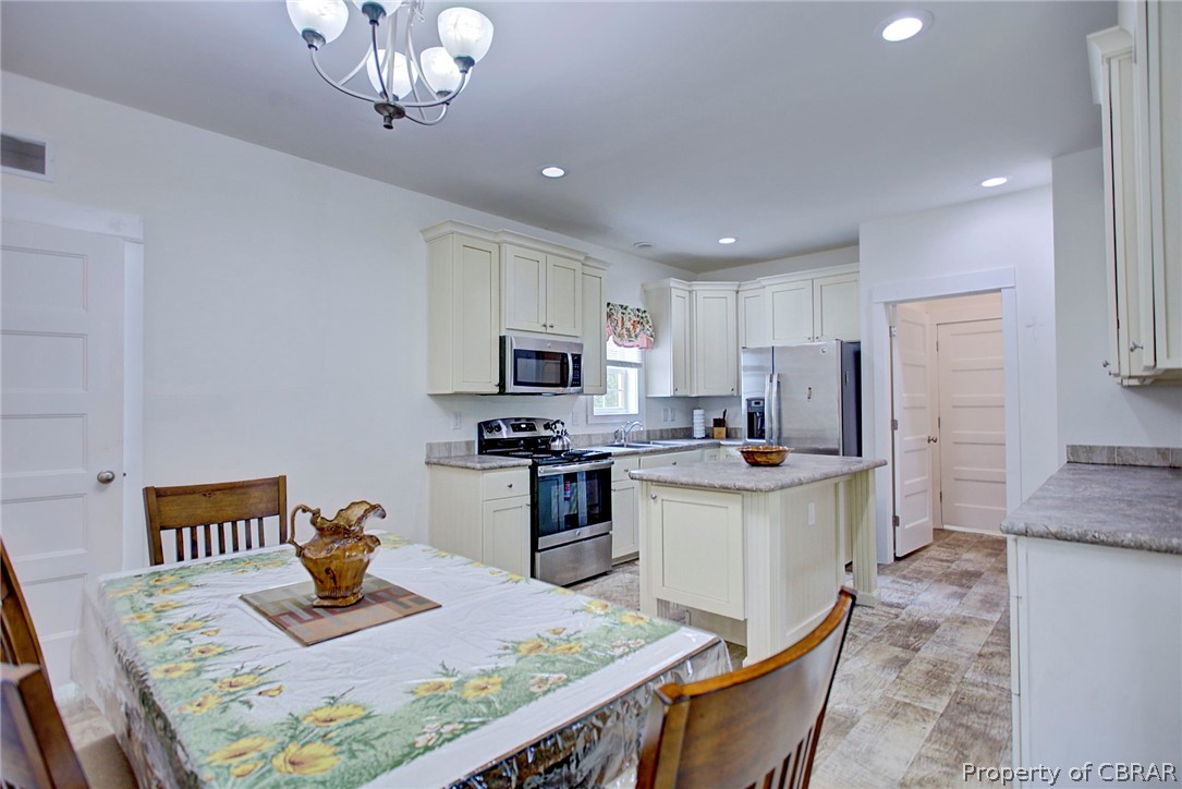348 Urbanna Road Saluda, VA 23149 - Photo 25 of 39 Gallery Image 25