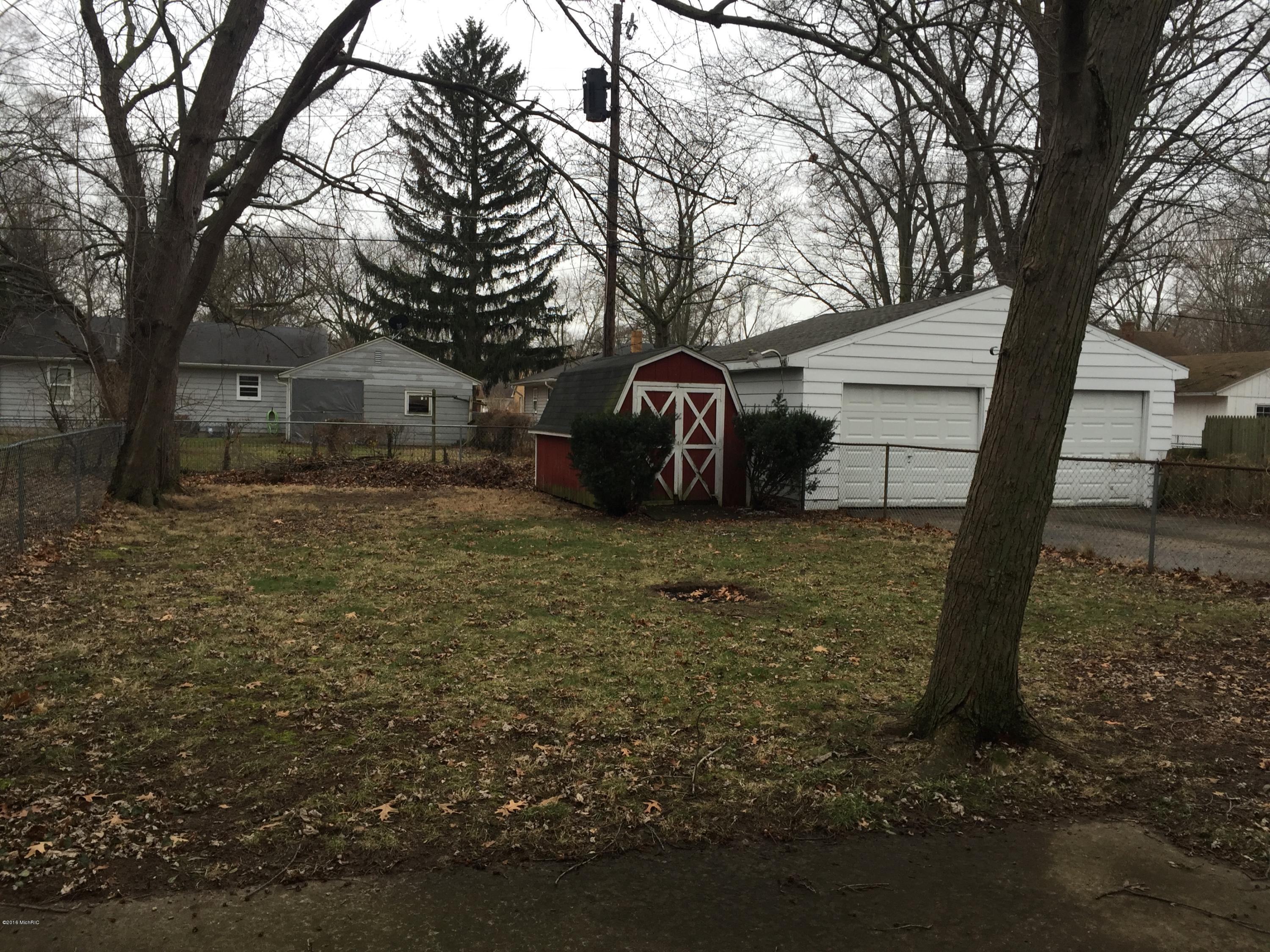 552 South Ottawa Road Benton Harbor, MI 49022 - Photo 26 of 26 IMG_4079