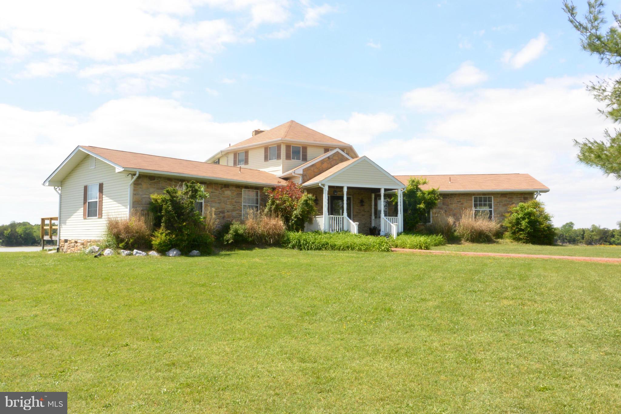 13805 Lloyd Point Farm Road Newburg, MD 20664 - Photo 2 of 27 Exterior (Front)