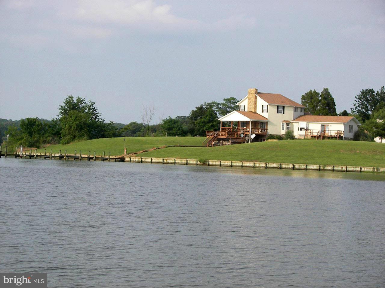 13805 Lloyd Point Farm Road Newburg, MD 20664 - Photo 6 of 27 Exterior (Rear)
