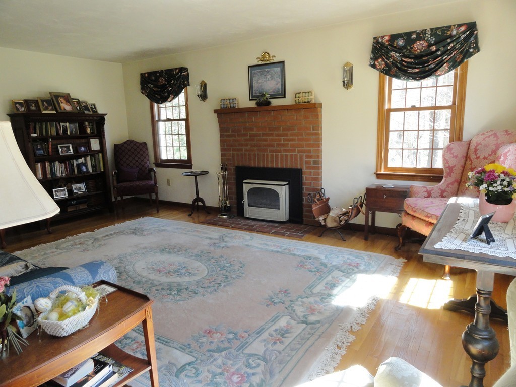 1 Britney Drive Rutland, MA 01543 - Photo 12 of 25 Gallery Image 12