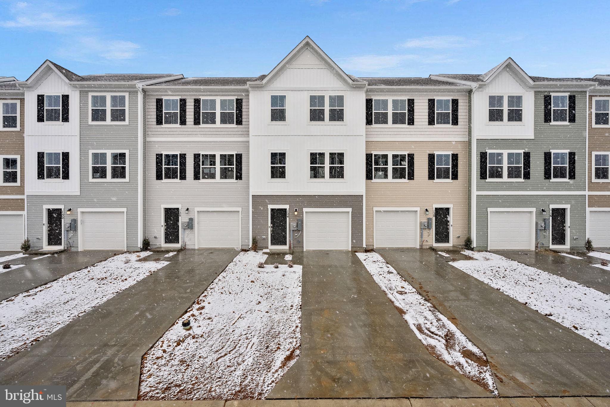 Welcome home to 124 Canning Road!