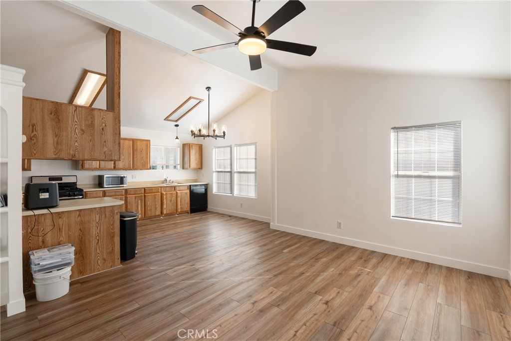 23301 Ridge Rte Drive, Unit 26 Laguna Hills, CA 92653 - Photo 6 of 20