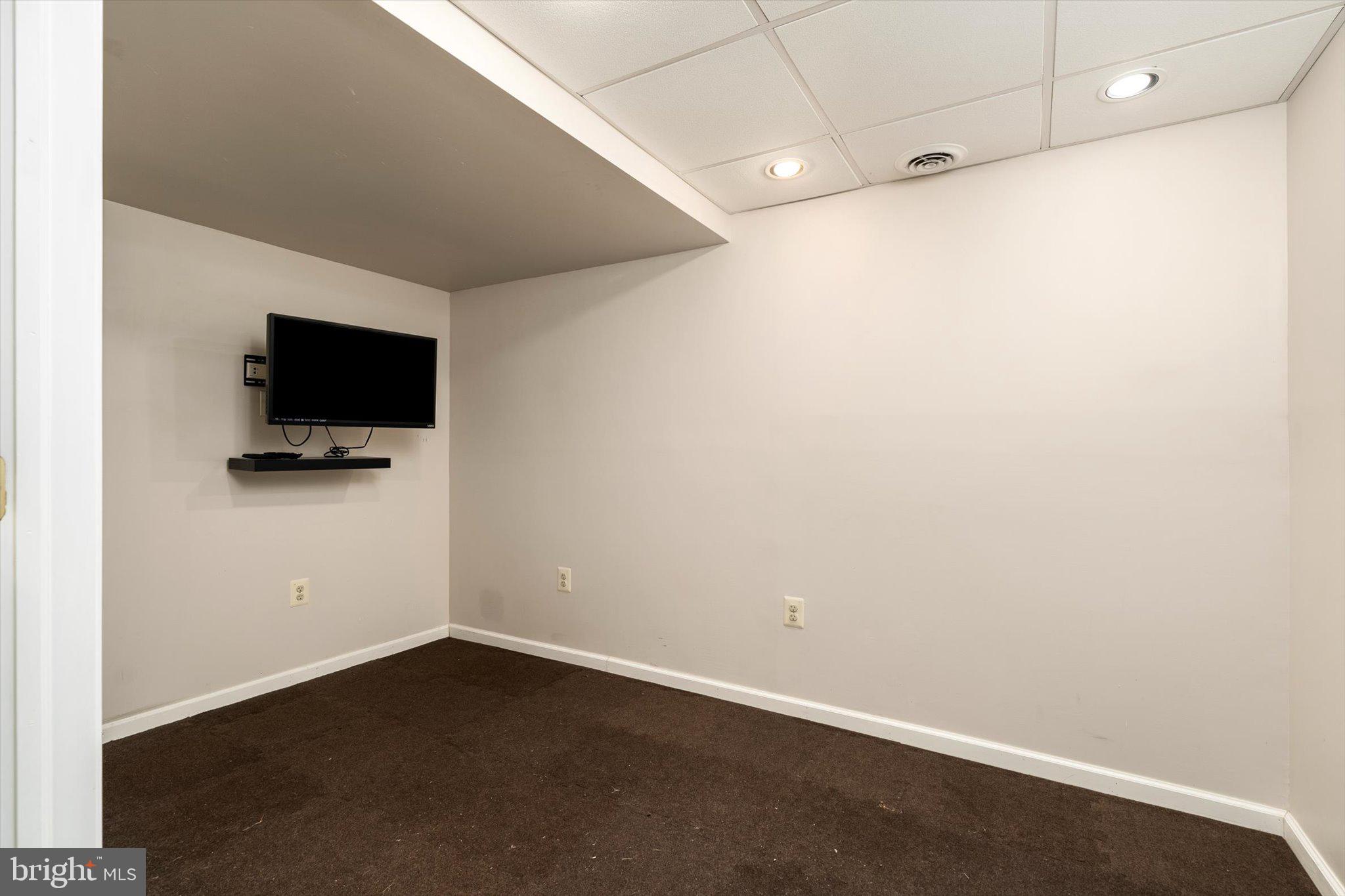 130 Hopkins Road New Egypt, NJ 08533 - Photo 21 of 35 basement