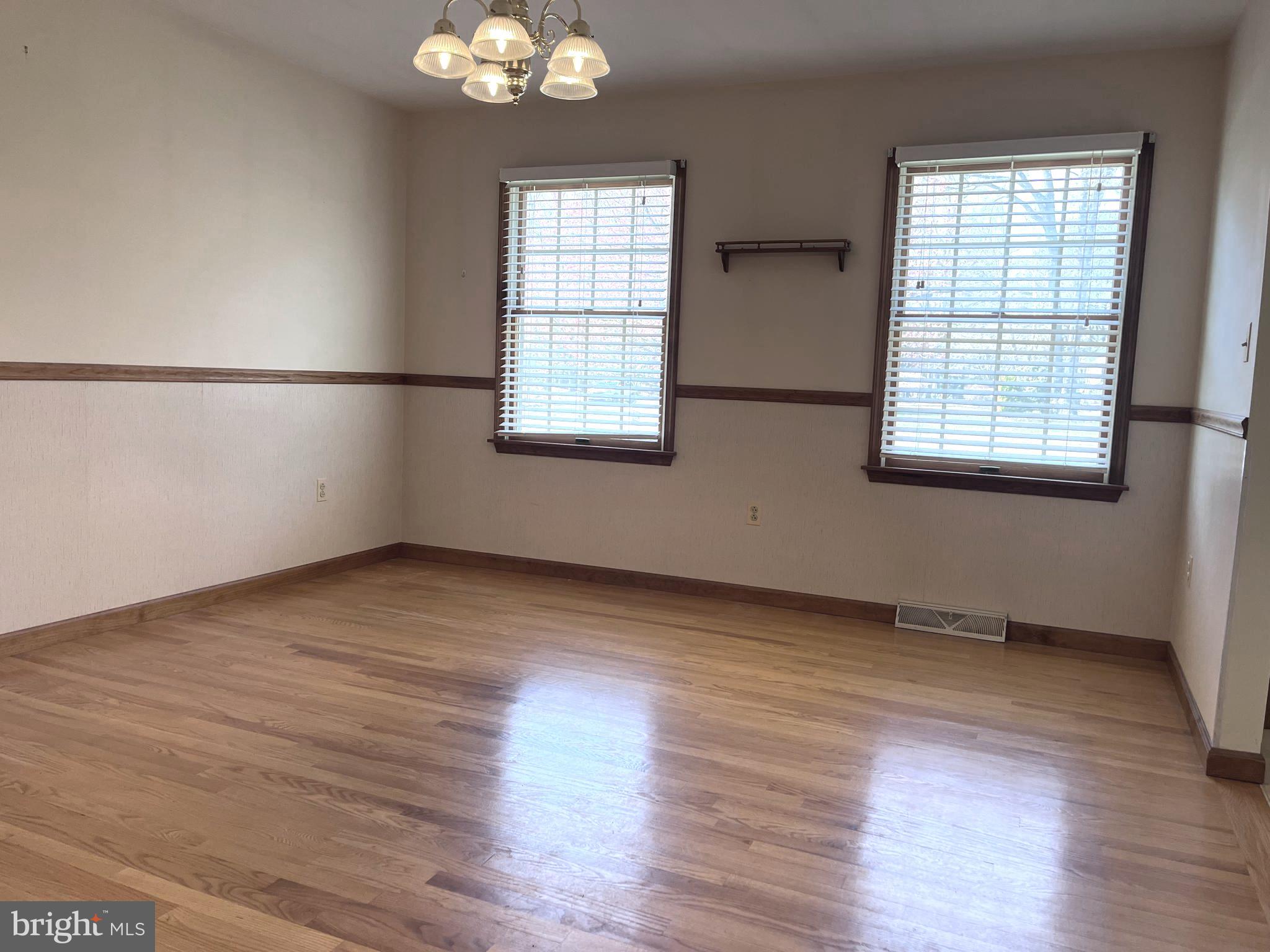 130 Hopkins Road New Egypt, NJ 08533 - Photo 9 of 35 Dining Room