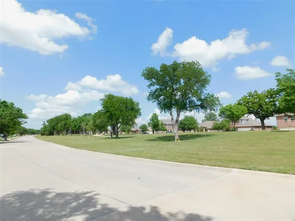 $1,900 | 2905 Lipizzan Drive, Denton, TX 76210