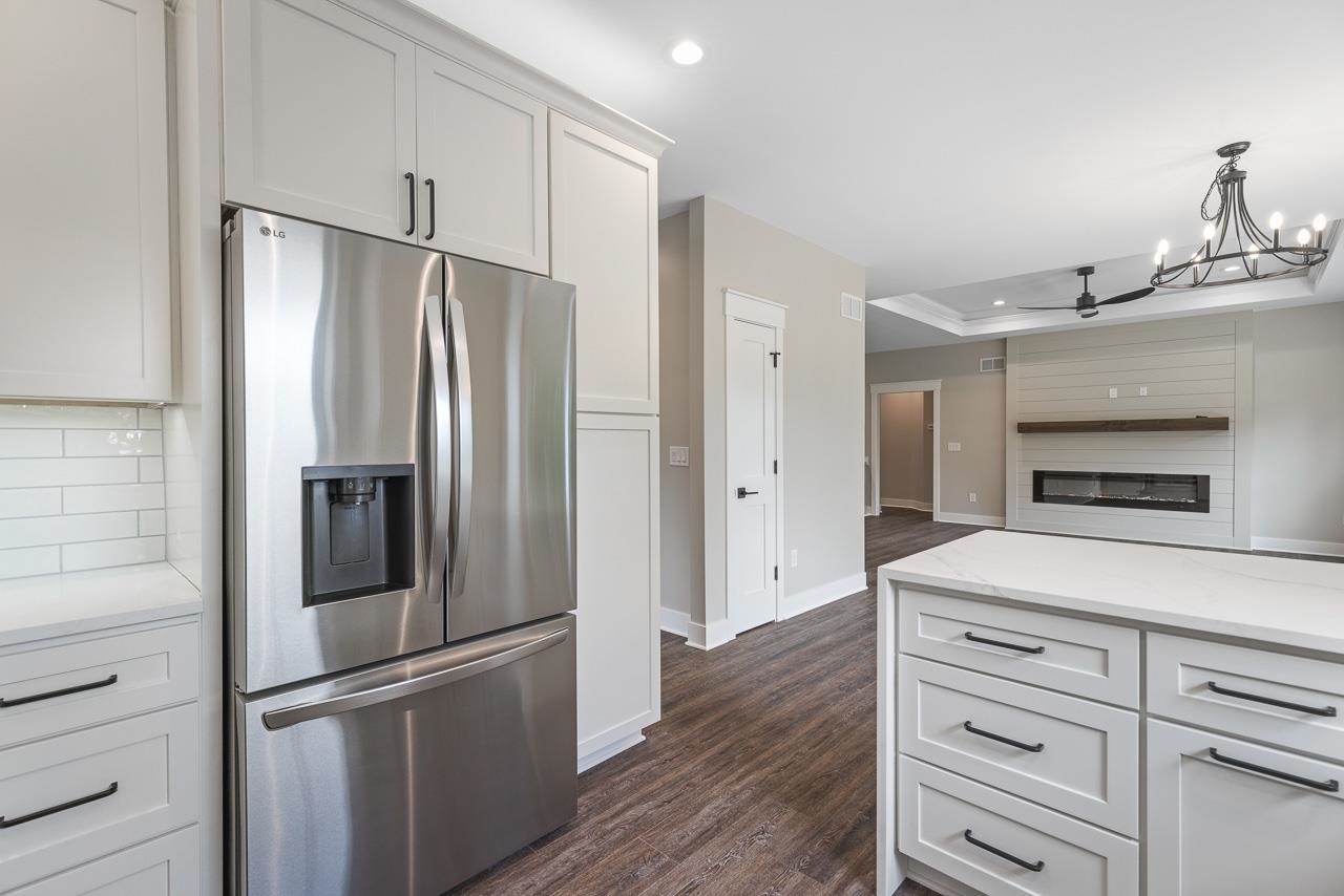 11950 Southgate Road Roscoe, IL 61073 - Photo 13 of 33 Gallery Image 13