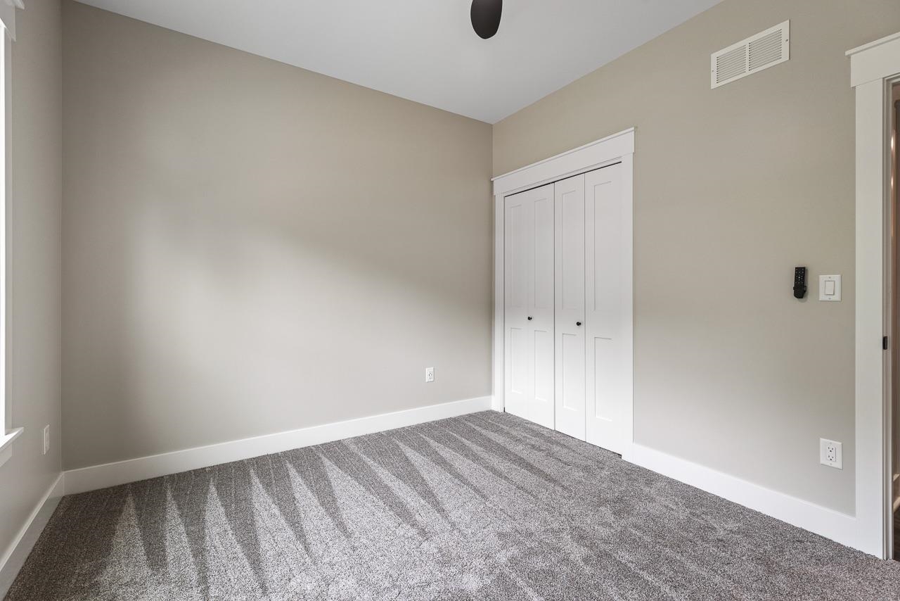 11950 Southgate Road Roscoe, IL 61073 - Photo 22 of 33 Gallery Image 22
