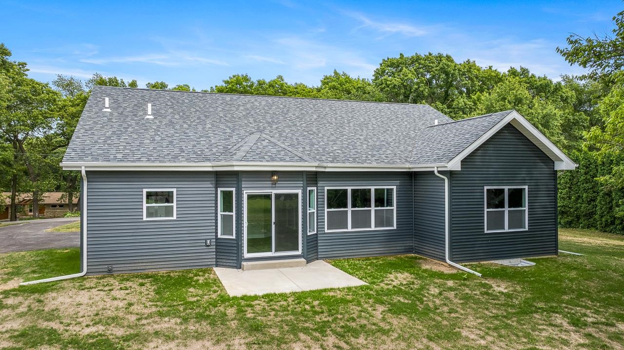 11950 Southgate Road Roscoe, IL 61073 - Photo 30 of 33 Gallery Image 30